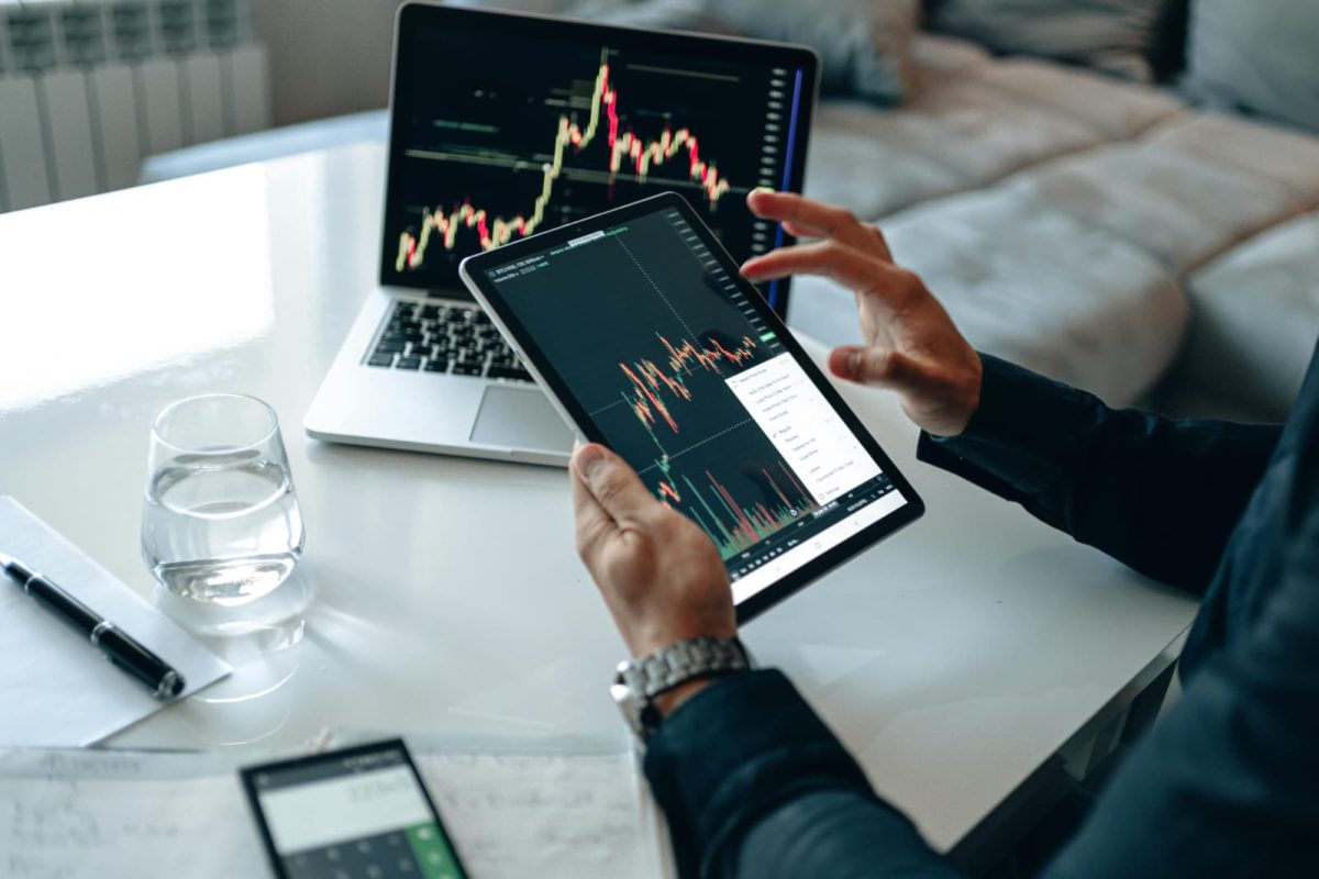 Roberts Law Group cryptocurrency lawyer and crypto attorneys