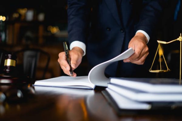 crypto scam recovery lawyer handling international crypto fraud case