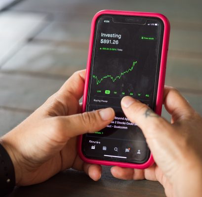 How romance scams lead to fake crypto investment platforms
